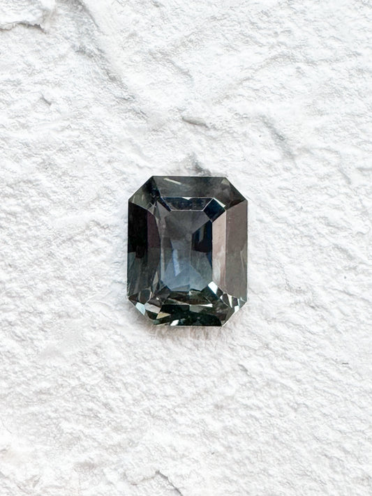 1.10ct Green Sapphire (2390)
