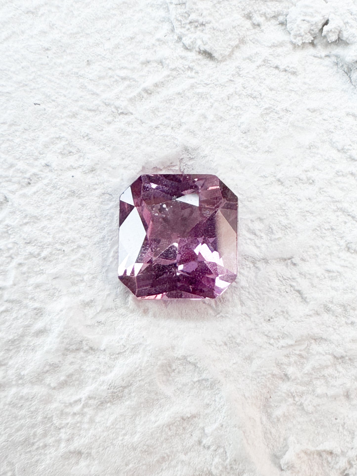 1.05ct Pink Sapphire (2407)