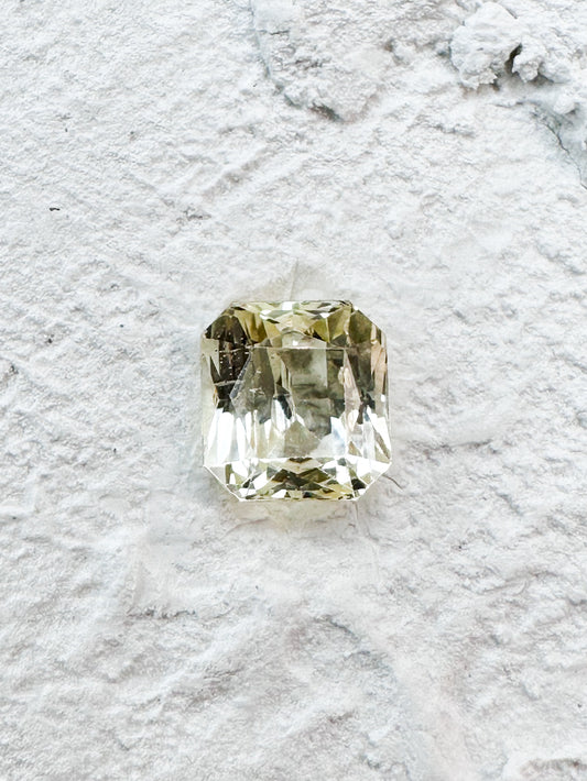 1.53ct Yellow Sapphire (2413)