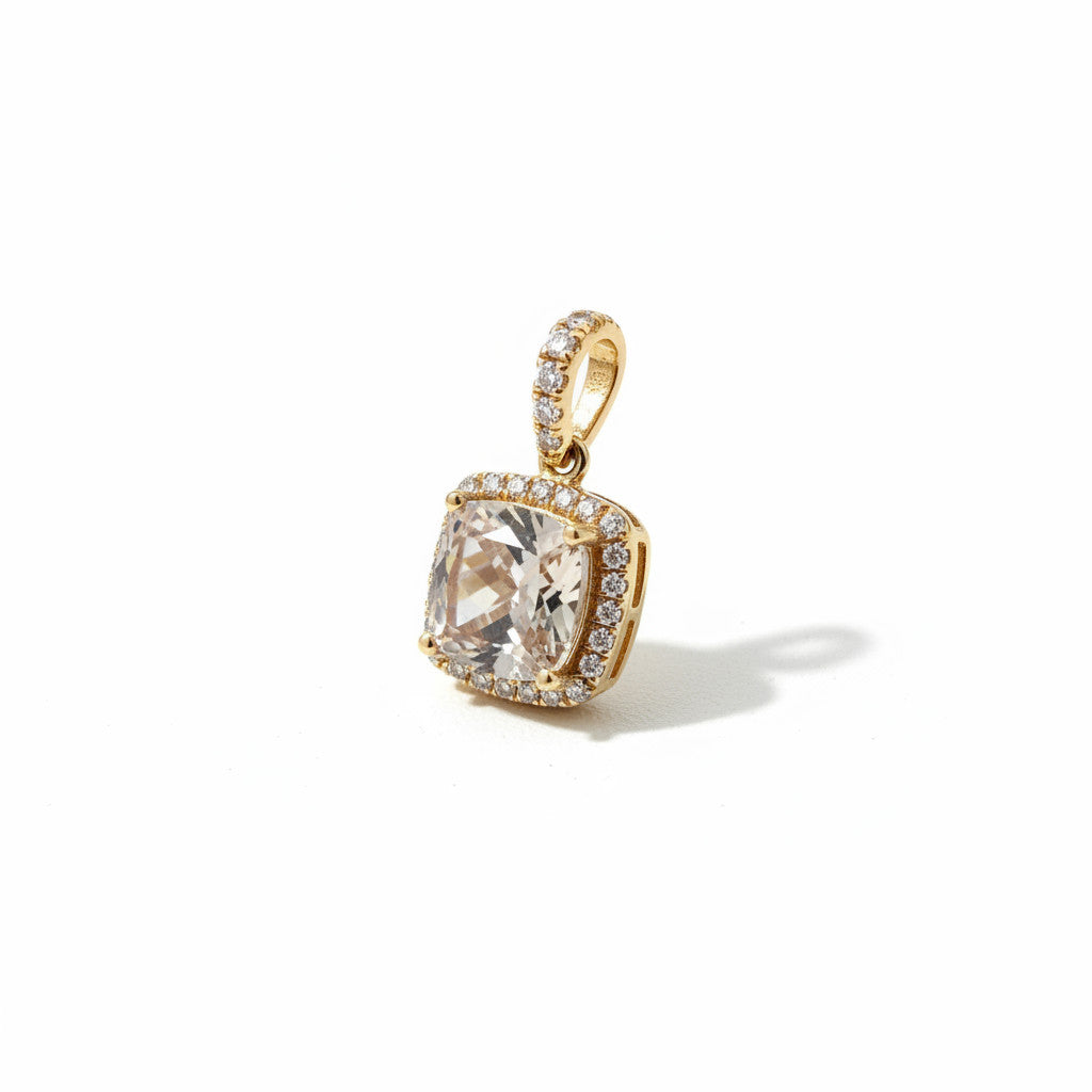 Marguerite Pendant