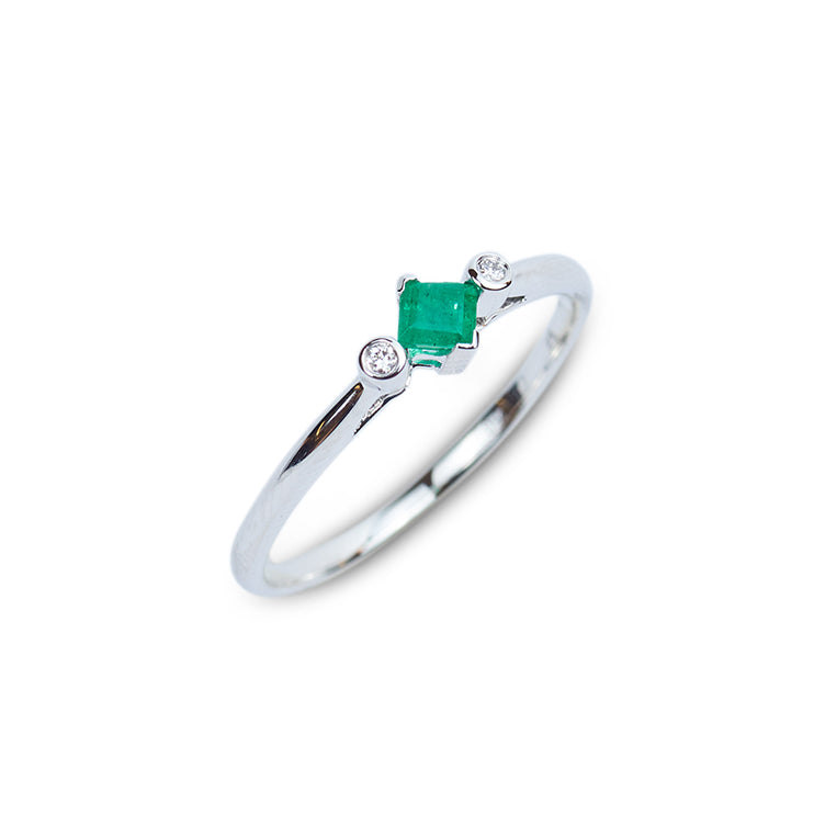 Emerald Petite Bibelot Ring