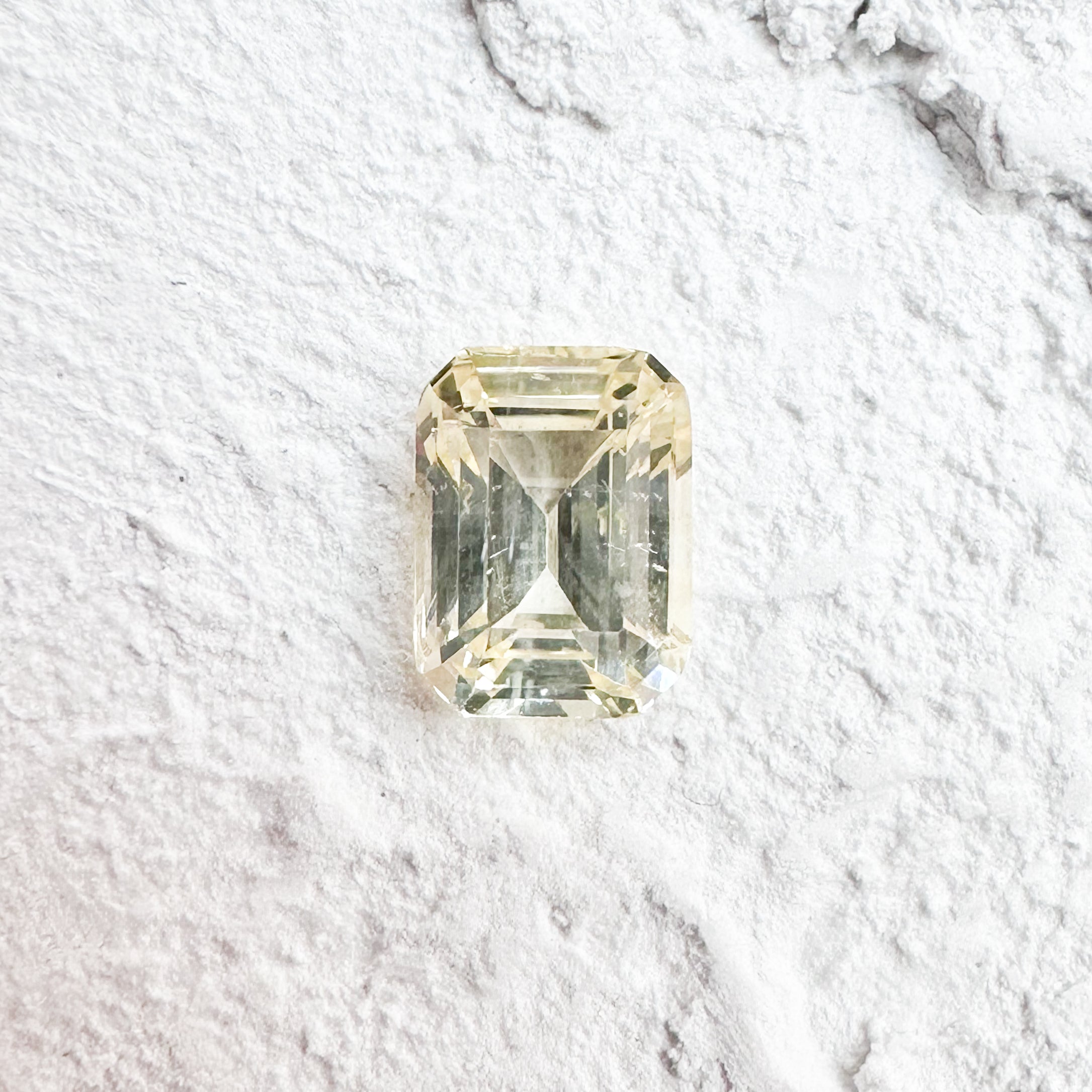 1.54ct Yellow Sapphire (2354)