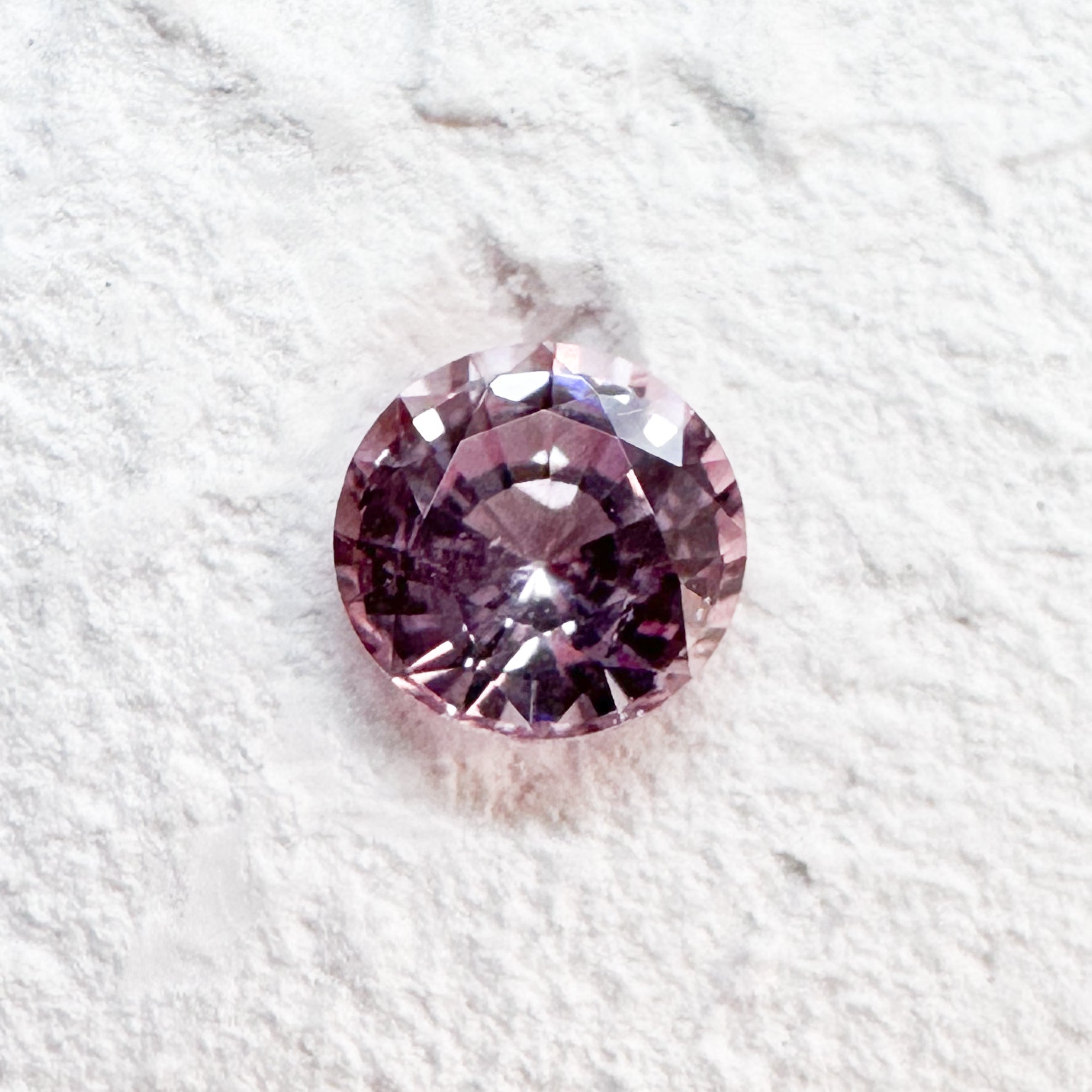 0.83ct Peach Pink Sapphire (2387)