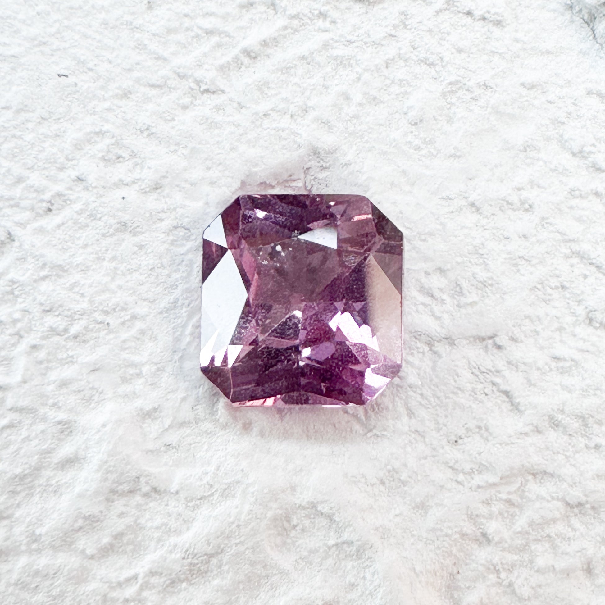 1.05ct Pink Sapphire (2407)