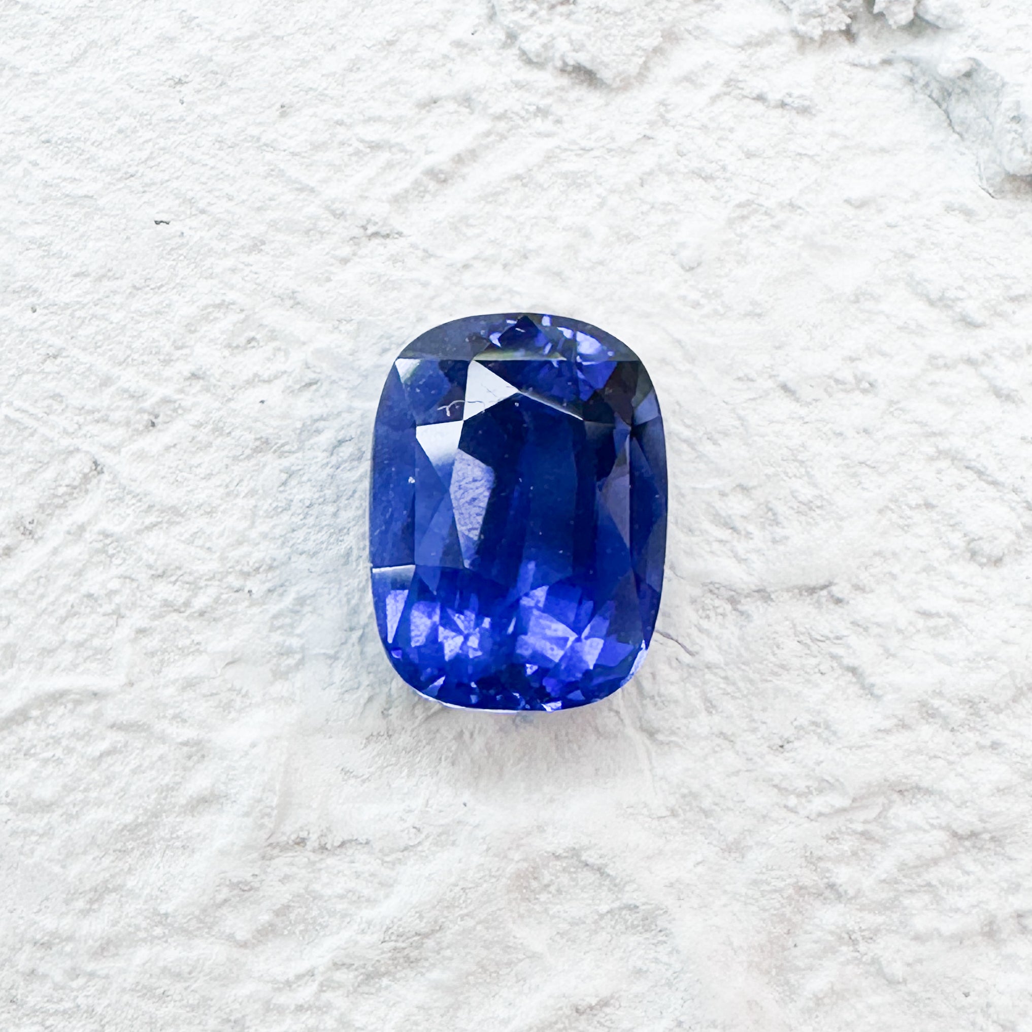 1.68ct Blue Sapphire (2412)