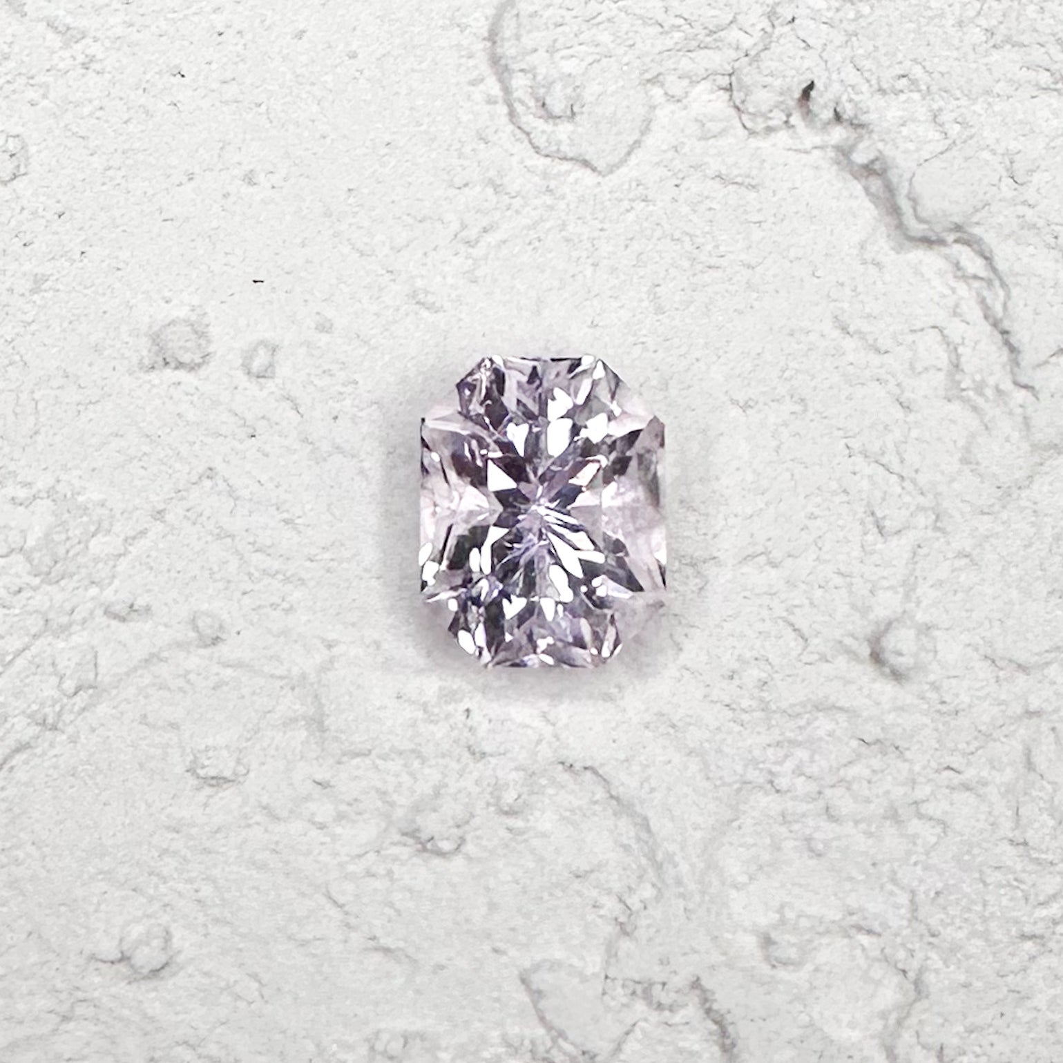 1.67ct Kunzite (3621)