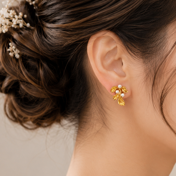 Leavette Studs 18k YG